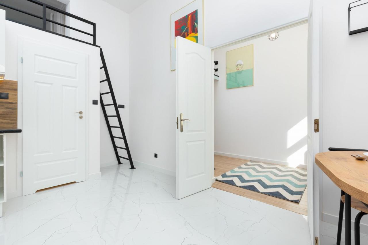 Apartment Aleje Jerozolimskie 85 By Noclegi Renters Warszawa Exteriör bild